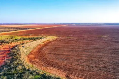 156 Acres Near Lake Stamford