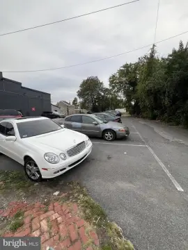 Land Near Major Routes