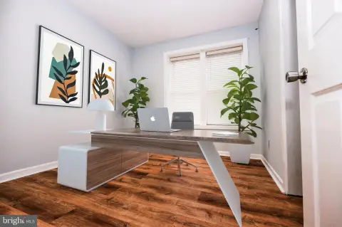 Office Unit with Natural Light