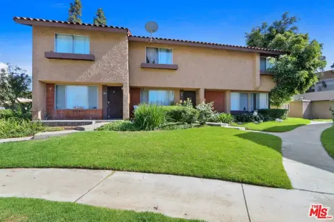Townhome-Style Triplex Investment