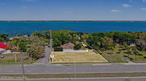 Commercial Land With Direct Frontage