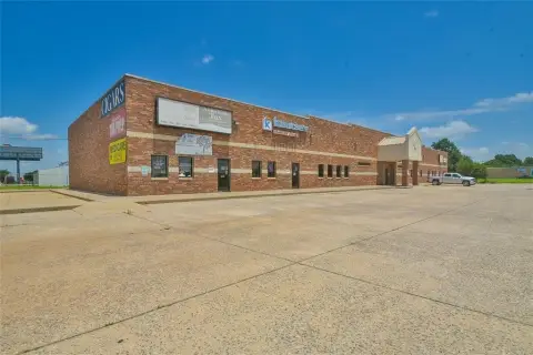 Fully Occupied Strip Mall