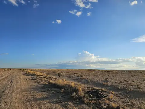 Land in Los Lunas, NM
