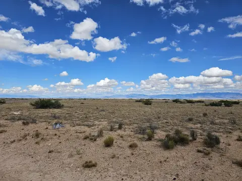 Land in Belen, New Mexico