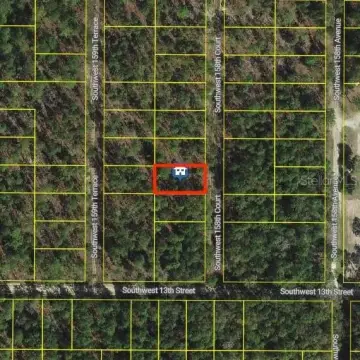 Residential Land in Ocala, FL