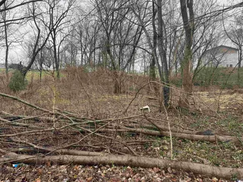 Residential Land in Bedford, IN