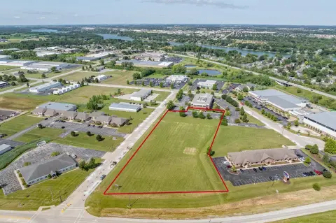 Commercial Land in De Pere