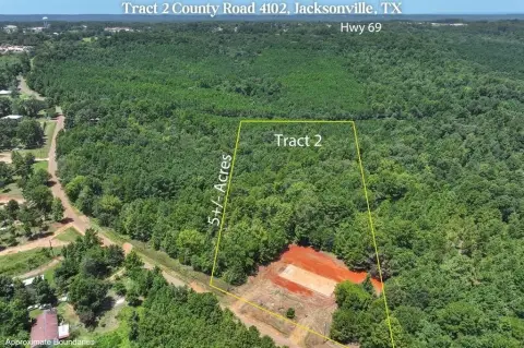 Versatile Land in Jacksonville ISD
