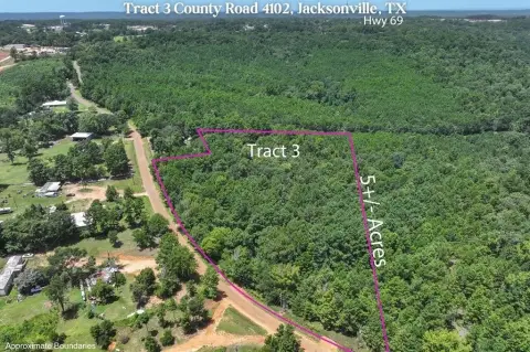 Versatile Land in Jacksonville ISD