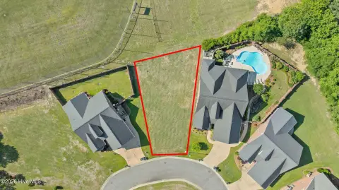 Residential Lot in Garden Walk