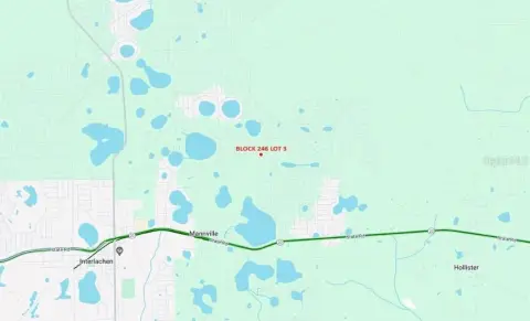 Spacious Lot in Interlachen, Florida