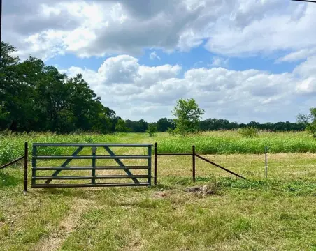 Unrestricted Acreage in Blanco County