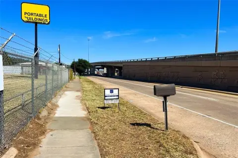Commercially Zoned Land For Lease