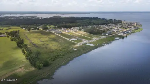 Waterfront Lots in Arbor Landing