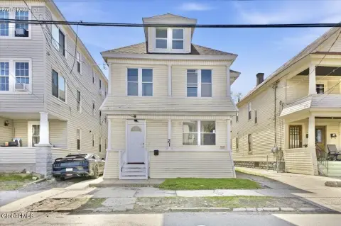 Schenectady Duplex: Investment Opportunity