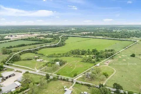 Ranch-Style Acreage with Stock Tanks