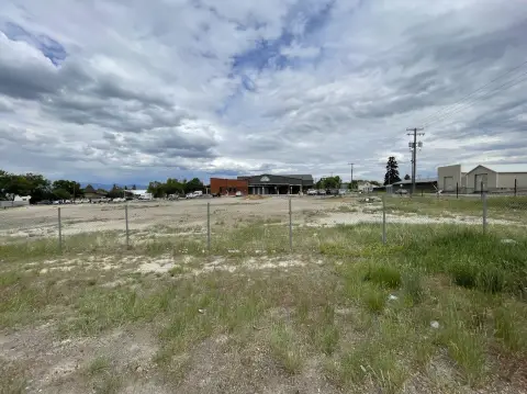 Prime Commercial Lot in Helena