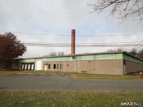 Heated Warehouse with Loading Docks