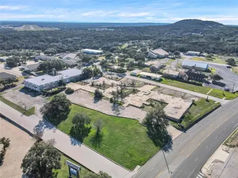 Prime Commercial Land in Burnet