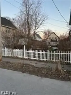 Cleveland Buildable Vacant Lot