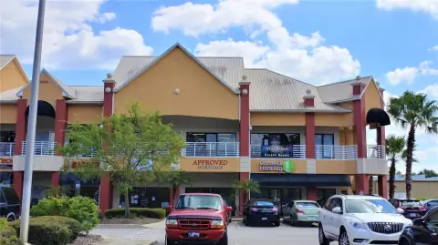 Second-Floor Retail Suite