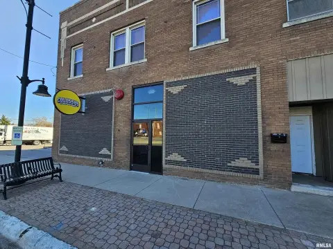 Downtown Commercial Suite for Lease