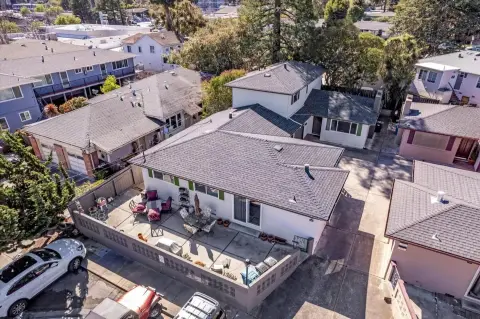 Belmont Duplex Near Carlmont Village
