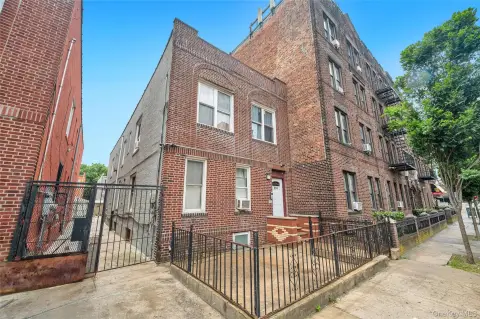 Four-Family Residential Building