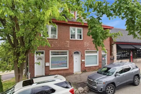Live-Work Space on Corner Lot