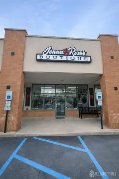 Established Boutique on Route 9