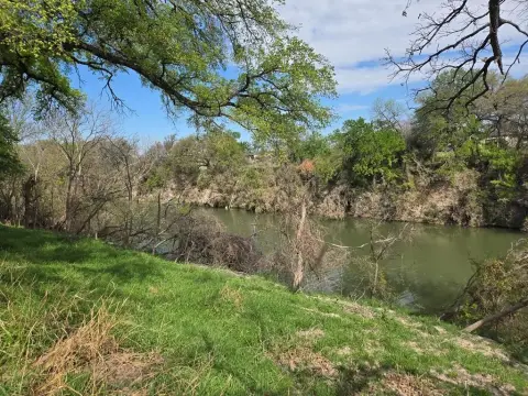 San Saba Riverfront Acreage
