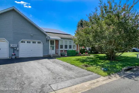 Duplex Property with Screened Patio
