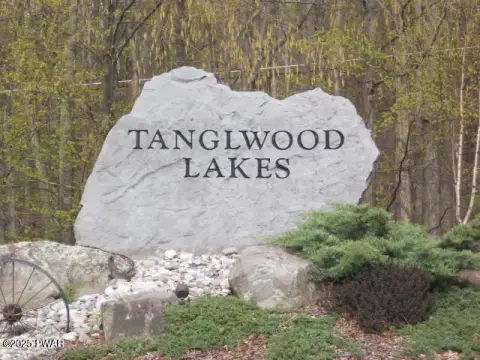 Lake Wallenpaupack Corner Lot