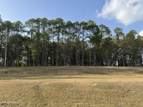 Prime Corner Lot in Biloxi
