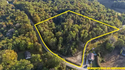 Beattyville Land on Wooded Acres
