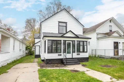 Duplex with Separate Utilities