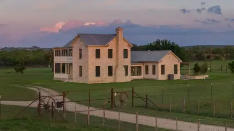 Ag-Exempt Property with Horticulture Barn