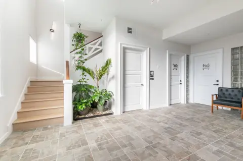 Multi-Tenant Office Space