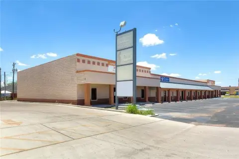 Retail Space in High-Traffic Location