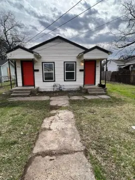 Renovated Duplex in Dallas, TX