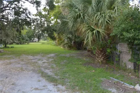 Residential Lot Near Amenities