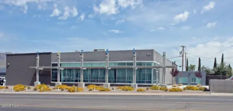 Medical Office Space with Multiple Suites