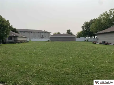 Residential Lot in Established Neighborhood