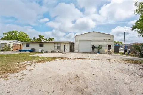 Mixed-Use Commercial Opportunity in ST PETERSBURG