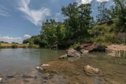 Unrestricted Land Near Augusta Vin