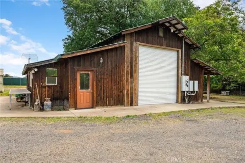 Residential Land with Shop