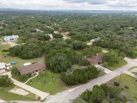 Residential Lot in Hill Country Setting