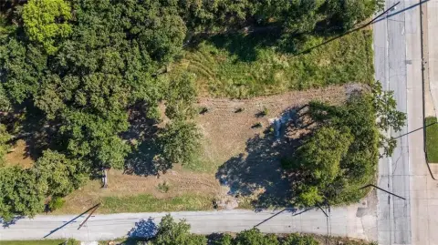 Corner Lot in Dallas, TX