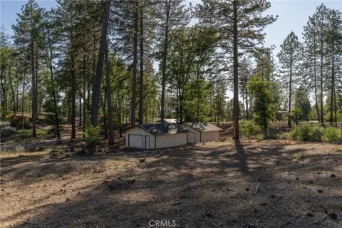 Fully Fenced Land Lot with Workshop