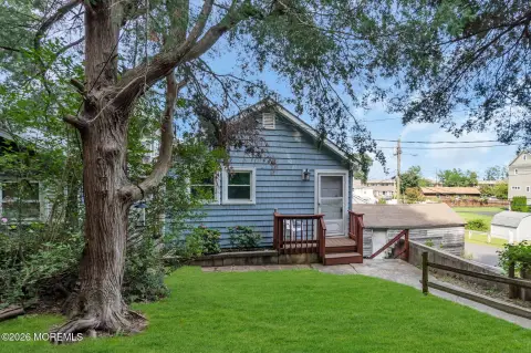 Two-Unit Duplex with Deck